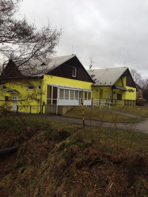 Penzion Krasny Dvur Exteriör bild