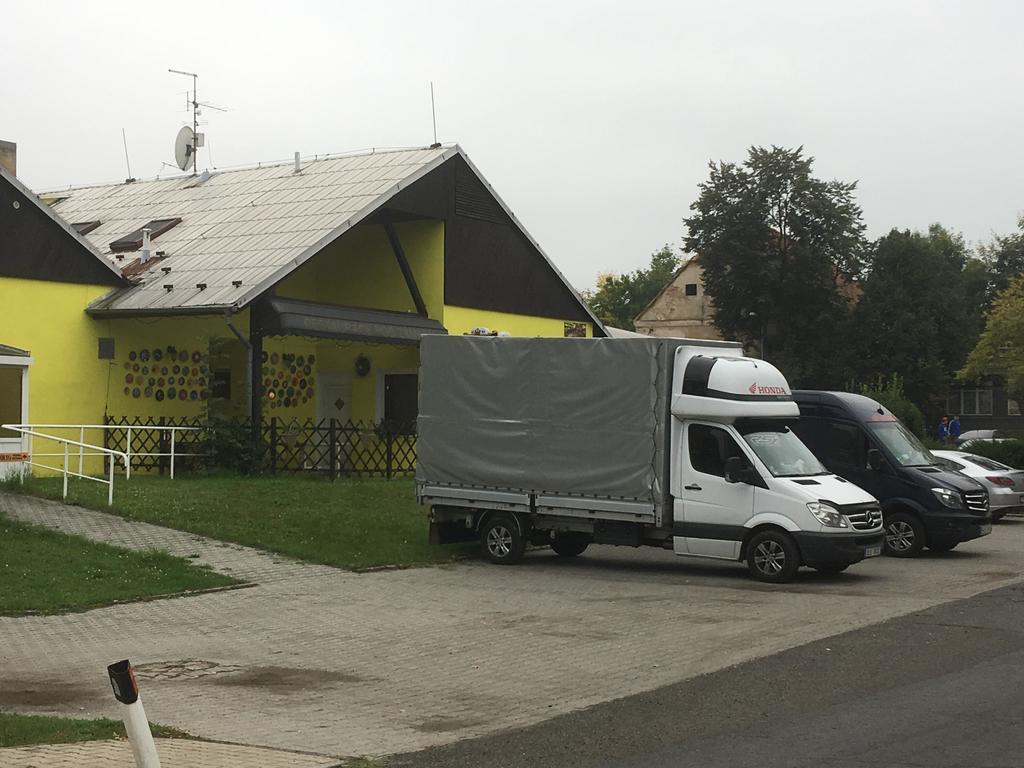 Penzion Krasny Dvur Exteriör bild